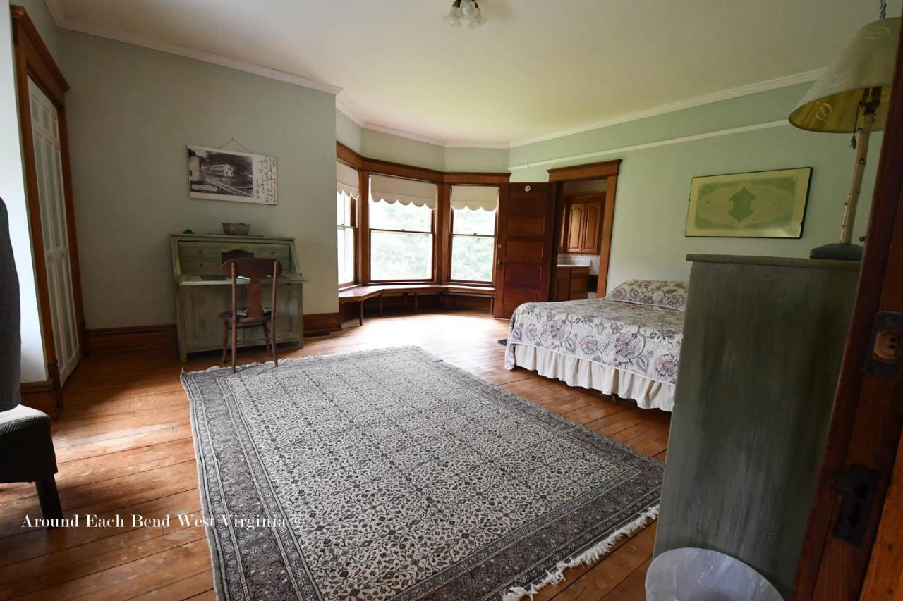 Laurel River Club Bed & Breakfast Or Lrcbnb Dryfork Esterno foto